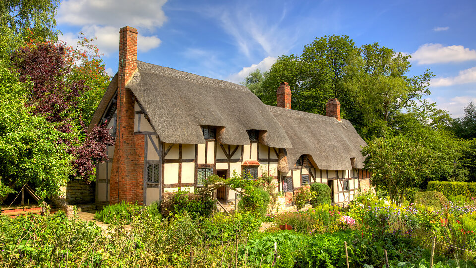 anne hathaway s william shakespeare s wife stratford upon avon england